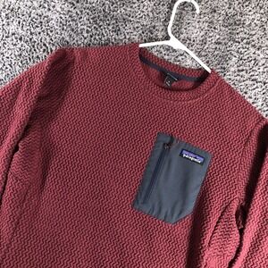 Patagonia Pullover Mens Medium Red Textured Fleece Crew Neck Chest Pocket Hiking